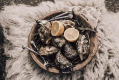 Oldenhof Oestervorkjes Zilvertin 4 Stuks -Oldenhof oestervorkjes sfeer 2 1