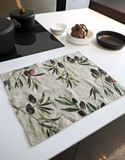Oldenhof Olives Placemat 35 X 48 Cm Linnen 2 Stuks -Oldenhof olive print linen placemats